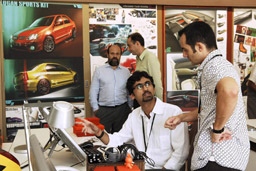 Renault en Inde
Avec une croissance annuelle de 20% ces dernières années, le marché automobile indien est l'un des plus dynamiques au monde. En Inde, Renault s'est doté d'un outil industriel, l'usine Renault-Nissan de Chennai, d'un réseau commercial dédié, d'un centre de logistique, et d'un centre d'ingénierie communs à l'Alliance, ainsi qu'un centre de design à Mumbai. Plus d'explications sur renault Inde 